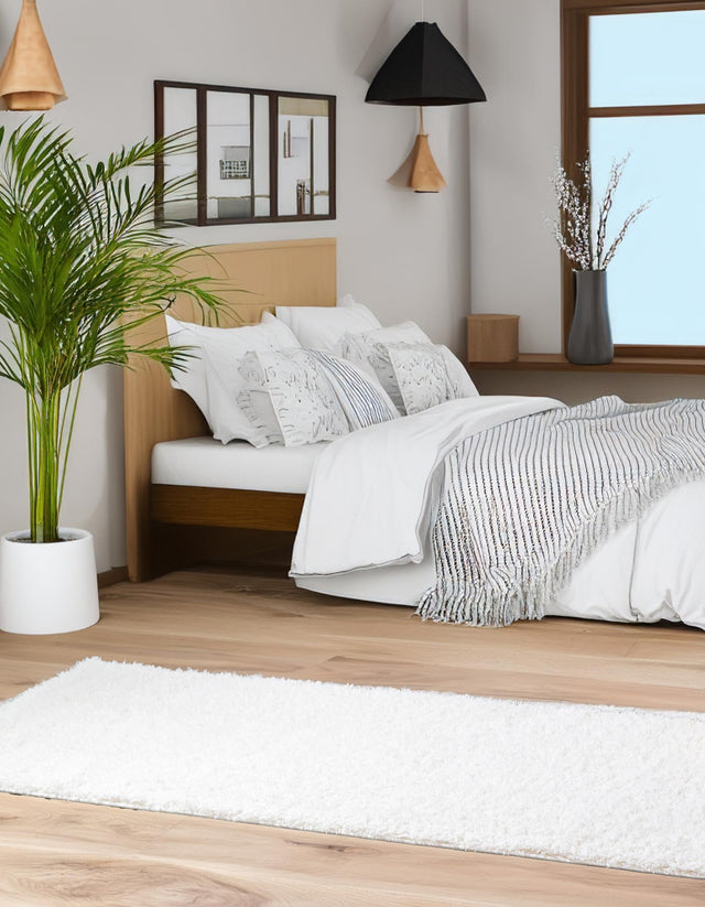 White 2' x 6' 7 Studio Solid Shag Runner Area Rug Thick Soft Touch Fluffy & Plush Shaggy Pile