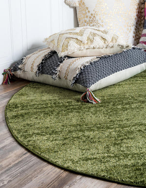 Green 4' 1 x 4' 1 Del Mar Round Area Rug 100% Polypropylene Easy Clean Stain Resistant Vivid Modern Carpet Mat for Home Decor Interior Designing for Sale at Rug Engine