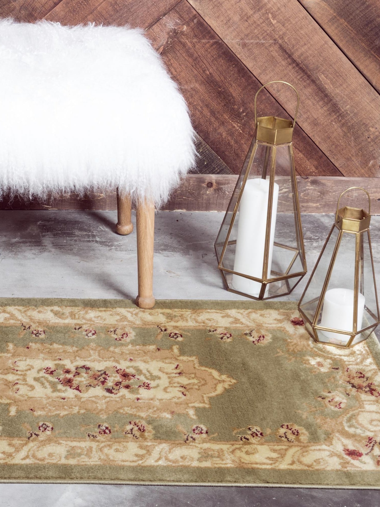 Green 2' 7 x 13' 1 Versailles Runner Area Rug