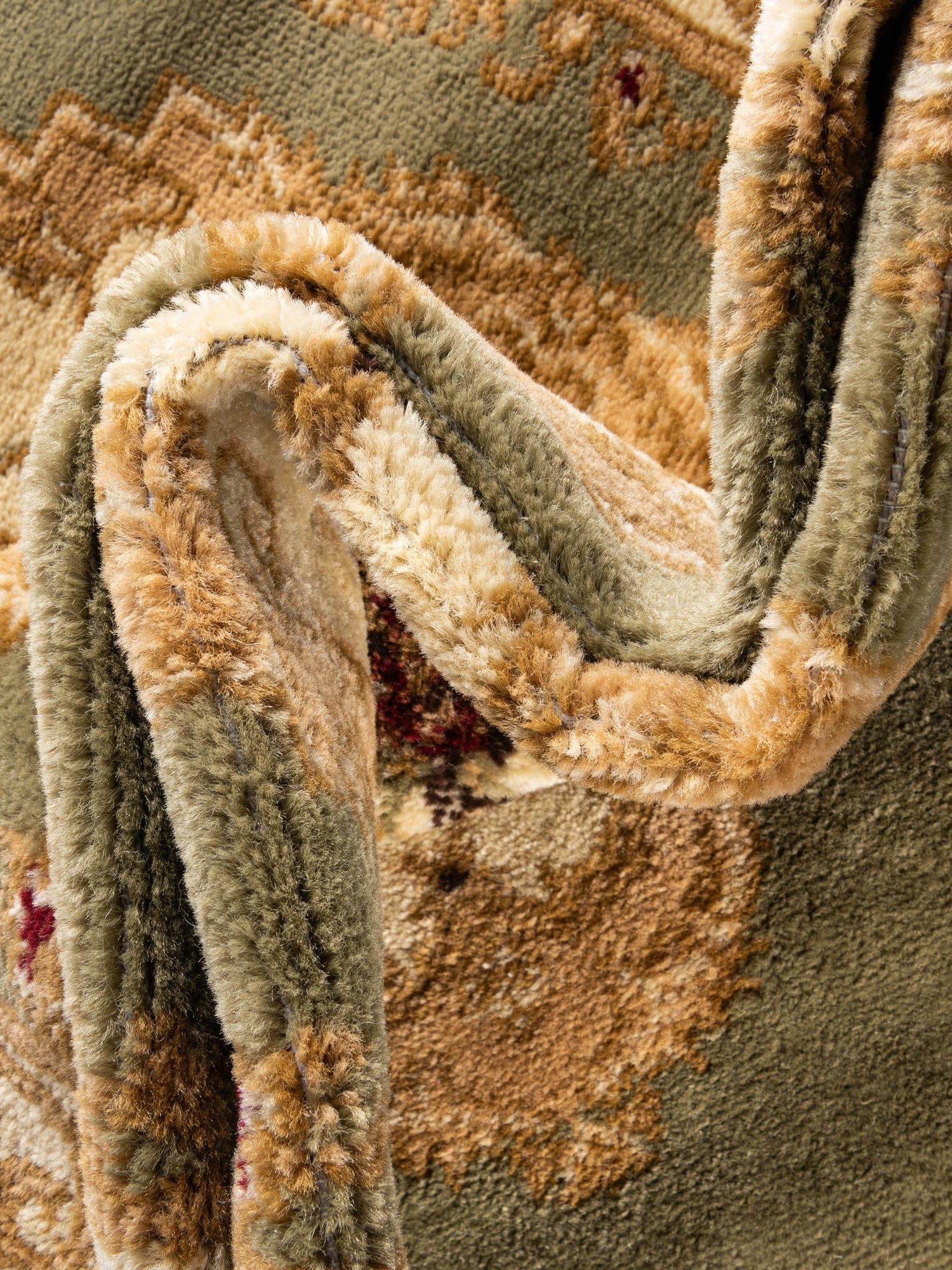 Green 3' 1 x 19' 8 Versailles Runner Area Rug