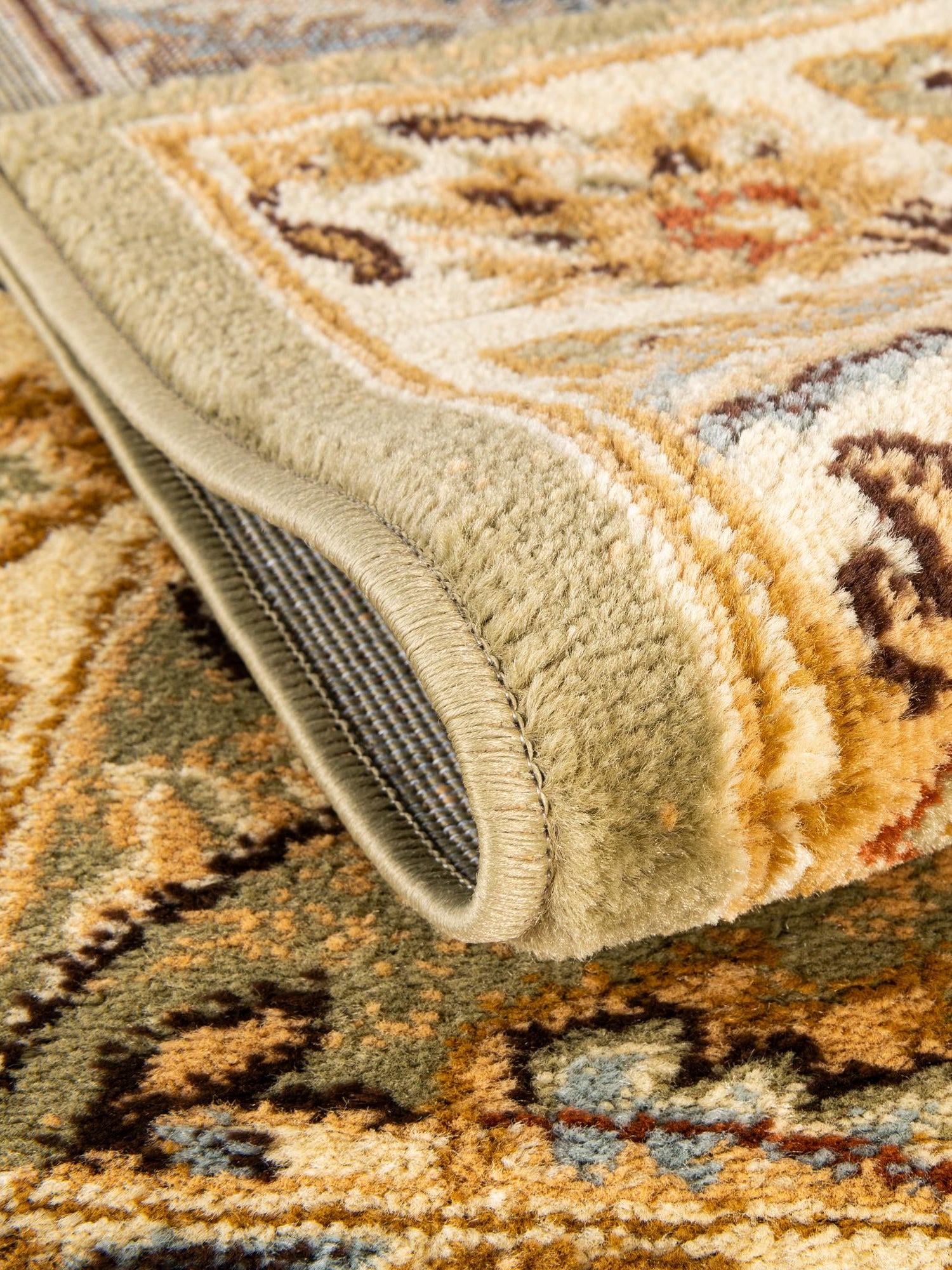 Green 2' 7 x 10' Voyage Runner Area Rug