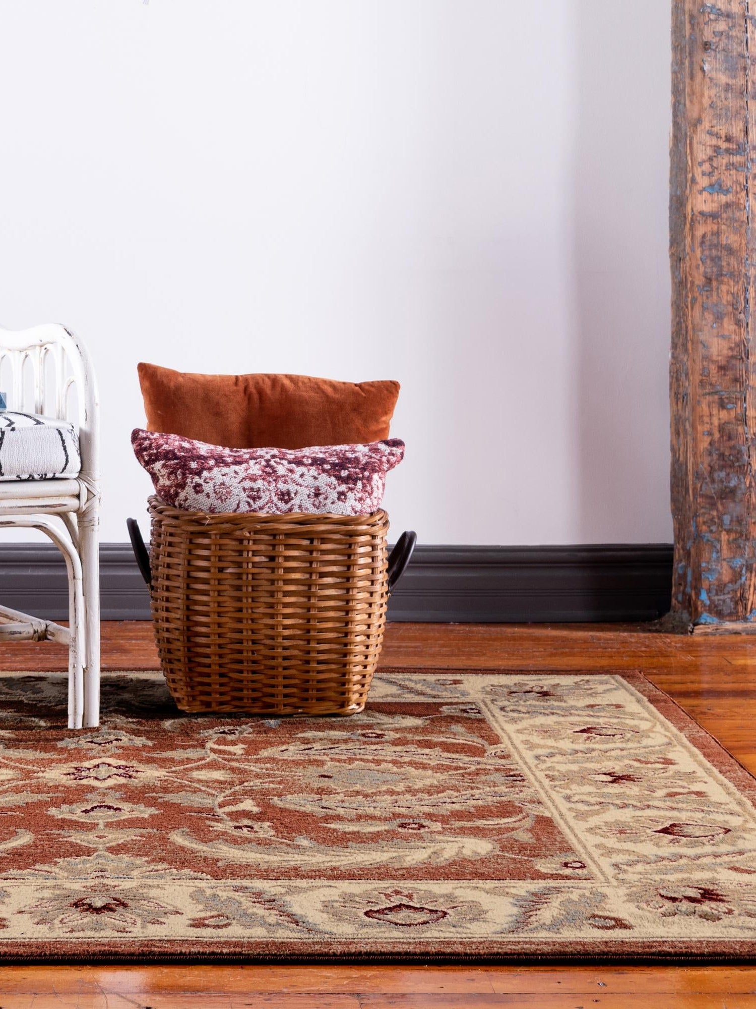 Brick Red 10' x 10' Voyage Square Area Rug