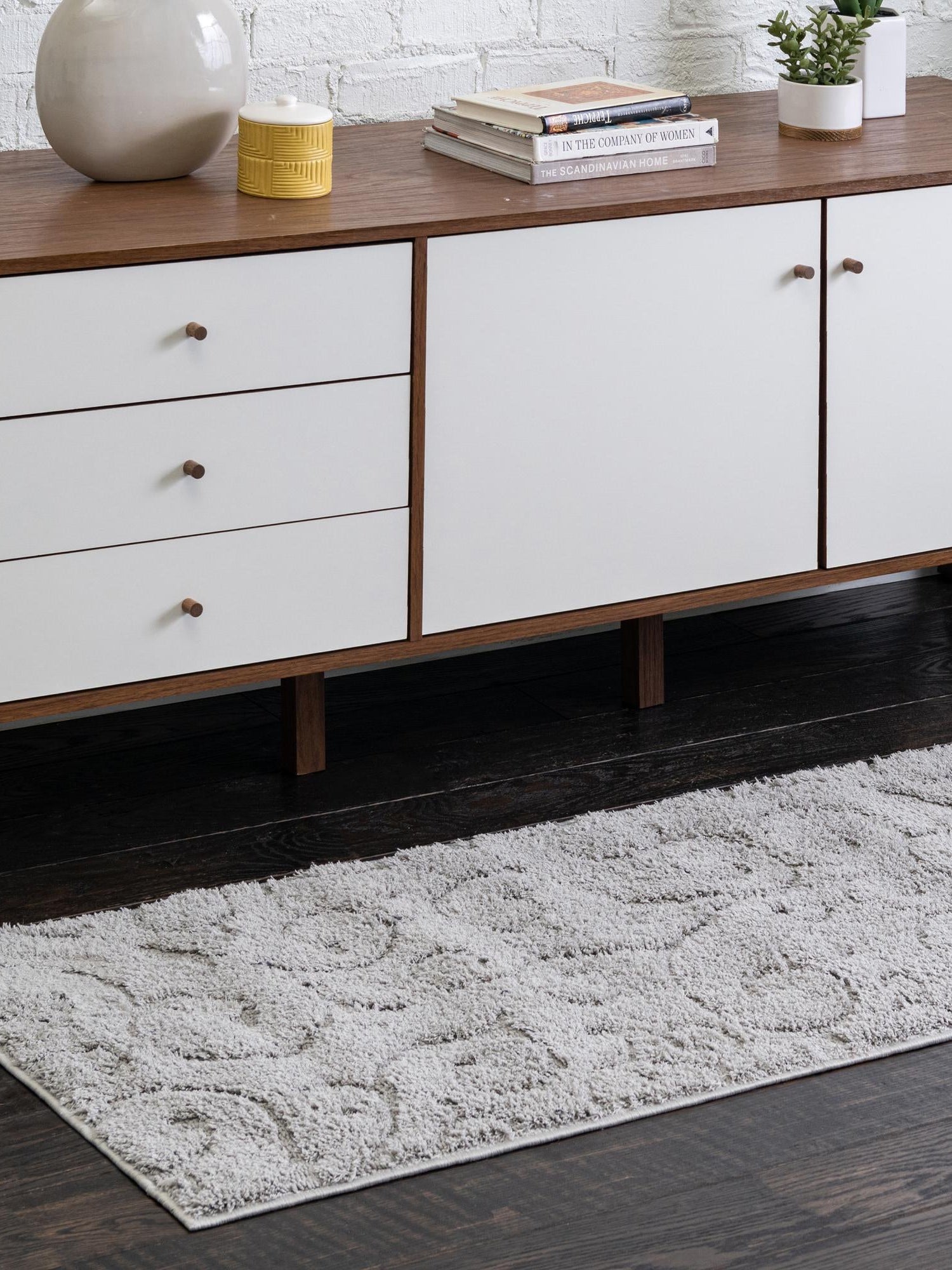 Light Gray 2' 7 x 10' Floral Shag Runner Area Rug Thick Soft Touch Fluffy & Plush Shaggy Pile 100% Polyester With Cotton Backing Carpet for Interior Design for Sale at Rug Engine