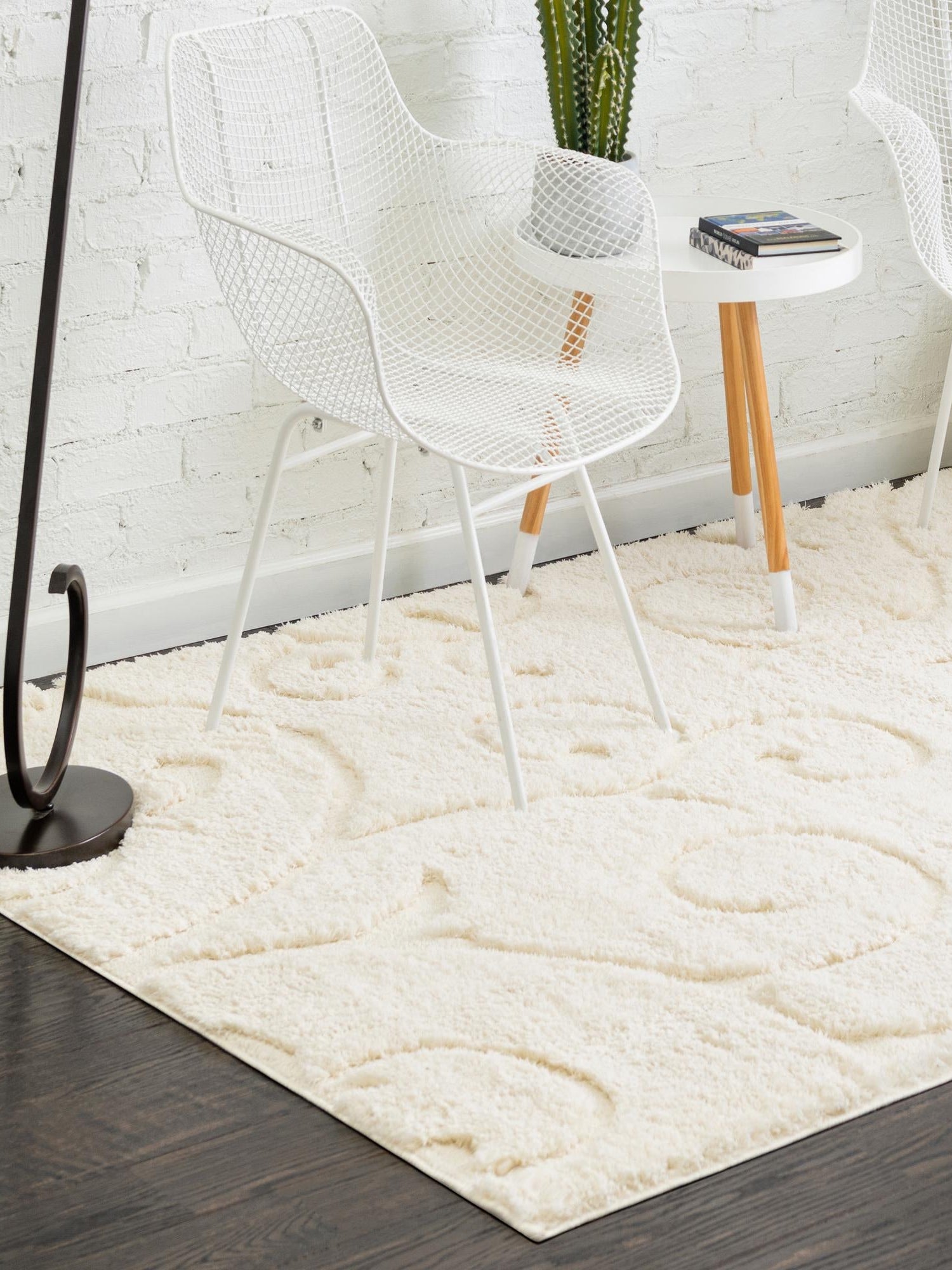 Ivory 9' x 12' 2 Floral Shag Rectangle Area Rug Thick Soft Touch Fluffy & Plush Shaggy Pile 100% Polyester With Cotton Backing Carpet for Interior Design for Sale at Rug Engine