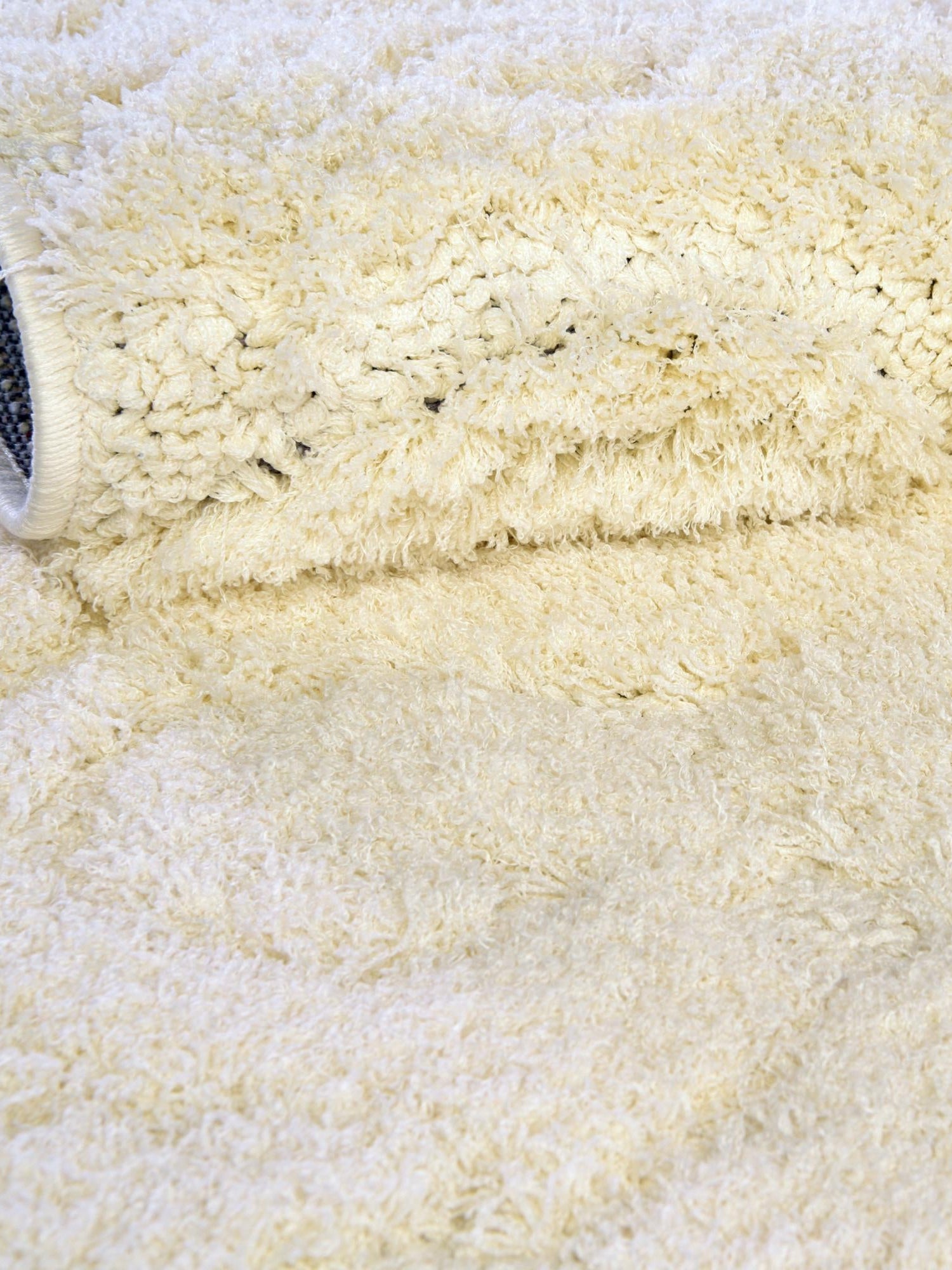 Ivory 5' 1 x 8' Floral Shag Rectangle Area Rug Thick Soft Touch Fluffy & Plush Shaggy Pile 100% Polyester With Cotton Backing Carpet for Interior Design for Sale at Rug Engine