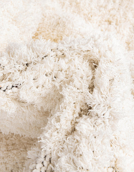 Ivory 2' x 3' 1 Trellis Shag Rectangle Area Rug Thick Soft Touch Fluffy & Plush Shaggy Pile Geometric Modern Unique Carpet for Home Interior Design for Sale at Rug Engine