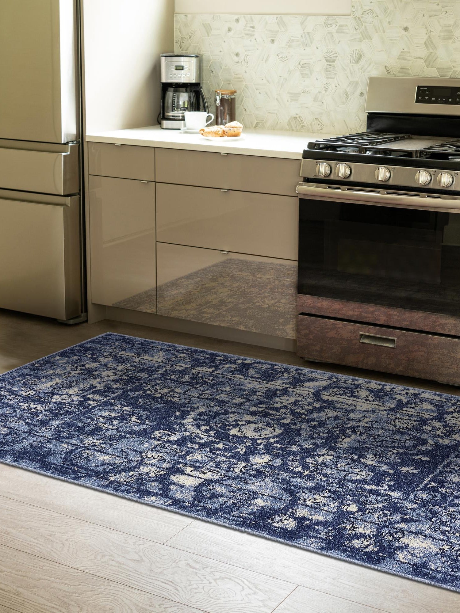 Blue 2' 7 x 10' La Jolla Runner Area Rug 100% Polypropylene Traditional Pattern Easy Clean Carpet for Living, Dining, Bedroom, Office for Sale at Rug Engine