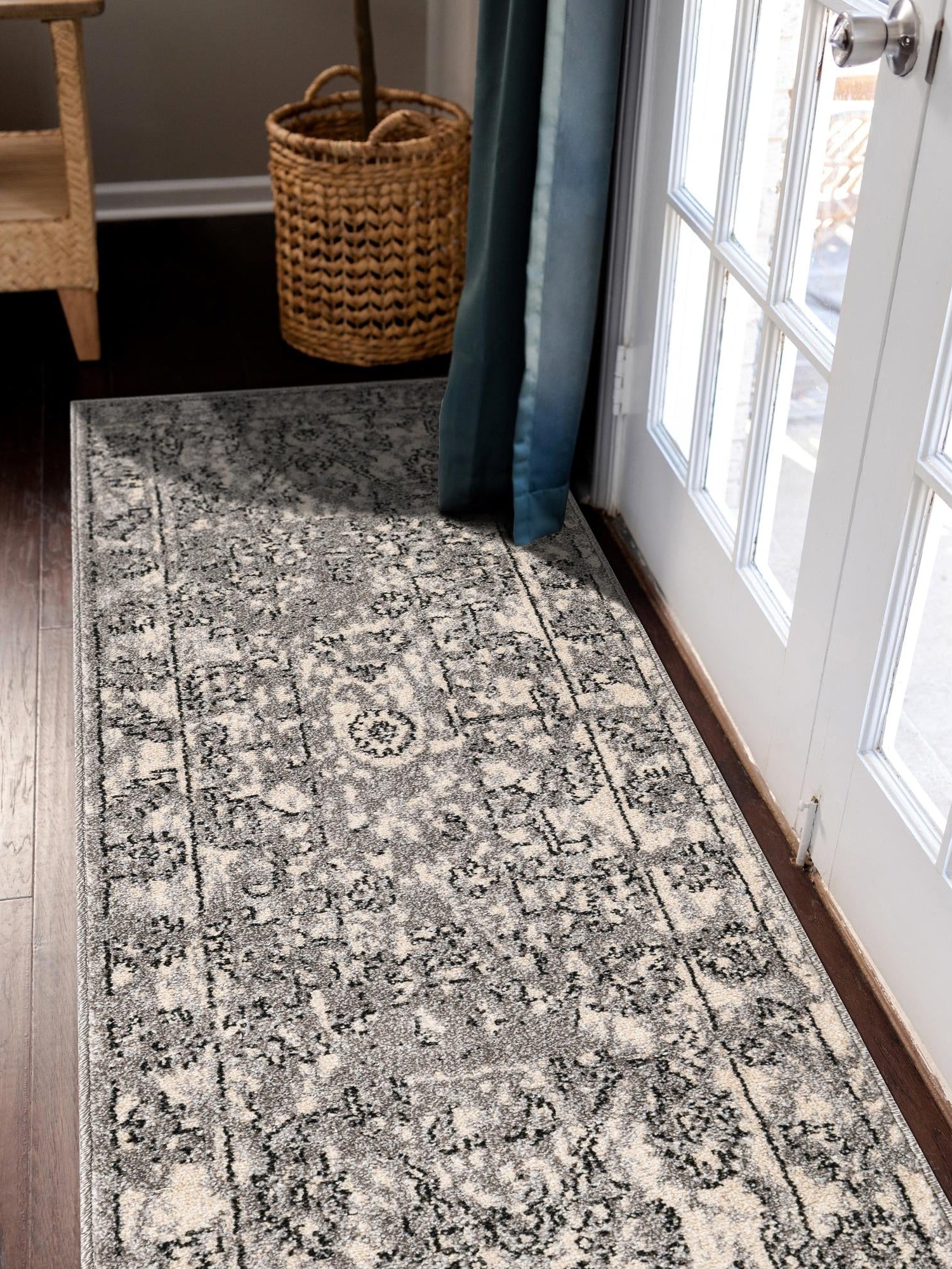Gray 2' 7 x 10' La Jolla Runner Area Rug 100% Polypropylene Traditional Pattern Easy Clean Carpet for Living, Dining, Bedroom, Office for Sale at Rug Engine