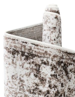 Beige 5' 1 x 8' Sofia Rectangle Rug