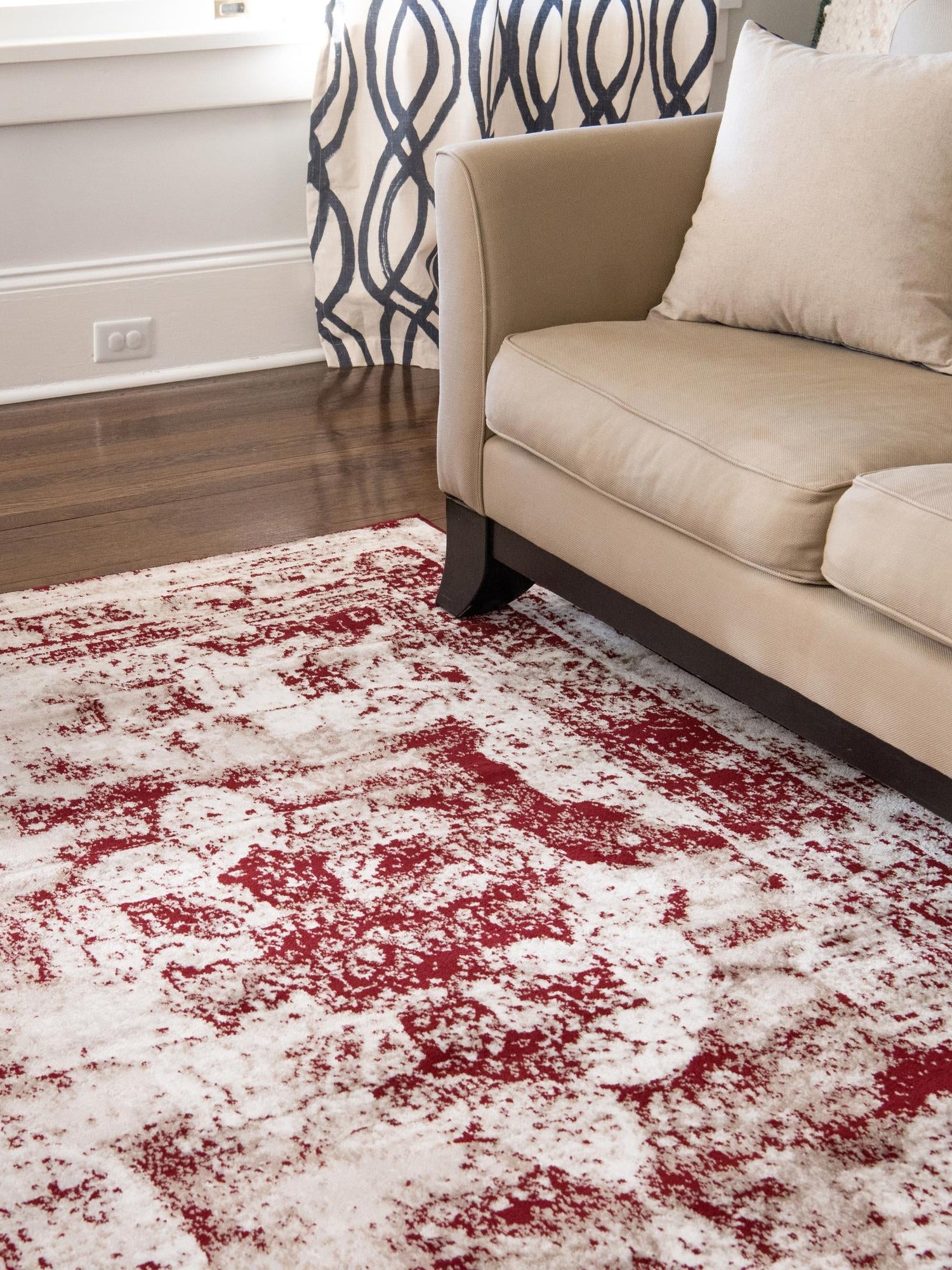 Burgundy 2' x 3' 1 Sofia Rectangle Area Rug Durable Easy Clean Stain Resistant Unique Carpet for Affordable Interior Home Design for Sale at Rug Engine