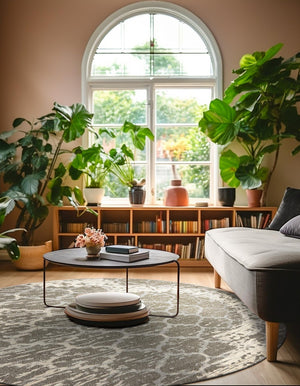 Light Gray 6' x 6' Trellis Round Rug