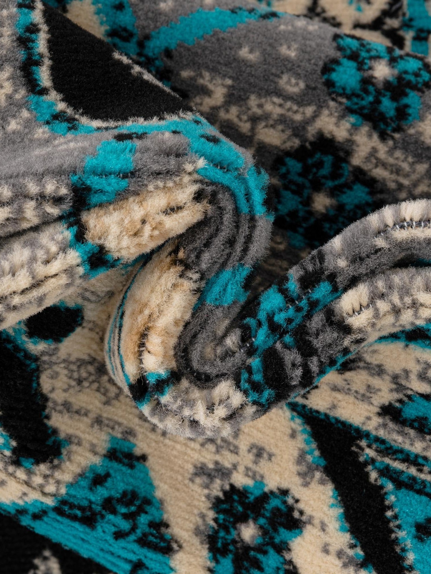 Turquoise 2' x 3' 1 Taftan Rectangle Area Rug