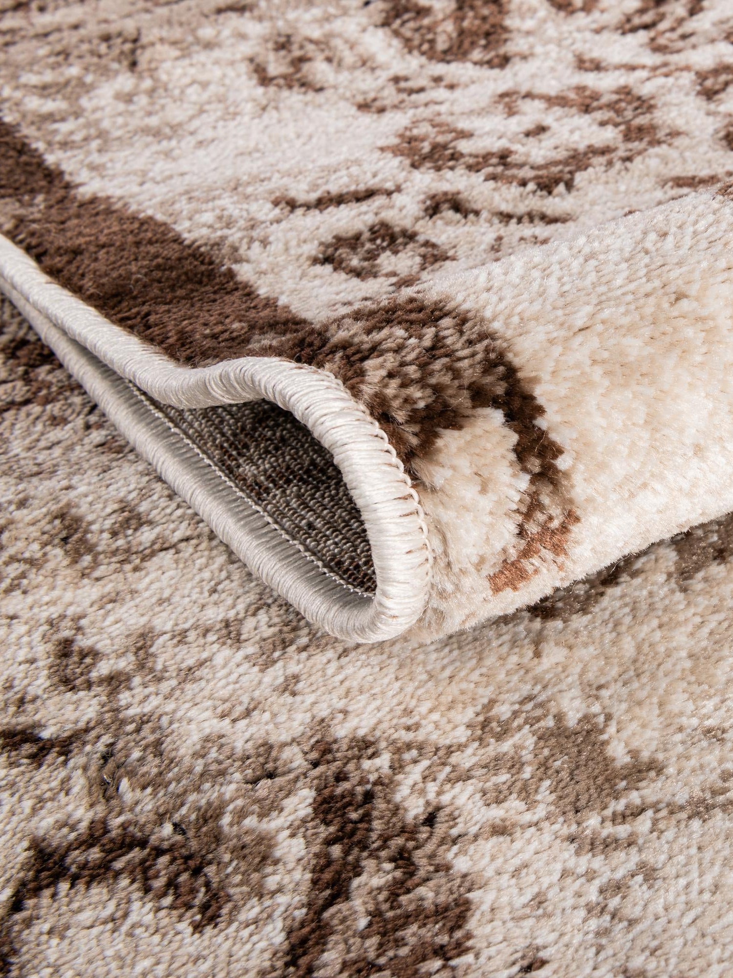 Dark Beige 4' x 6' Rushmore Rectangle Area Rug