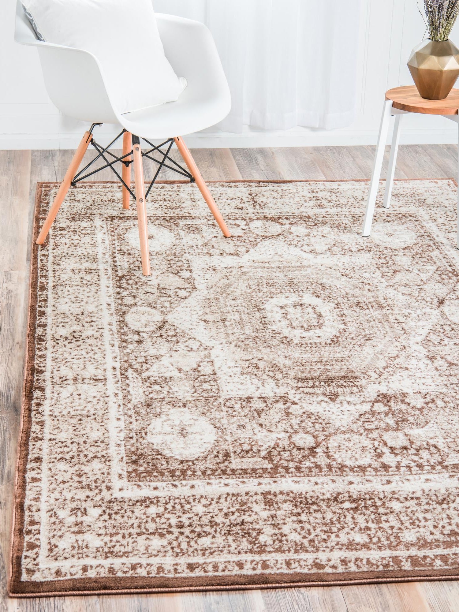 Chocolate Brown 4' 1 x 6' 1 Imperial Rectangle Area Rug 100% Polypropylene With Cotton Backing Traditional Vintage Distressed Design Carpet for Sale at Rug Engine