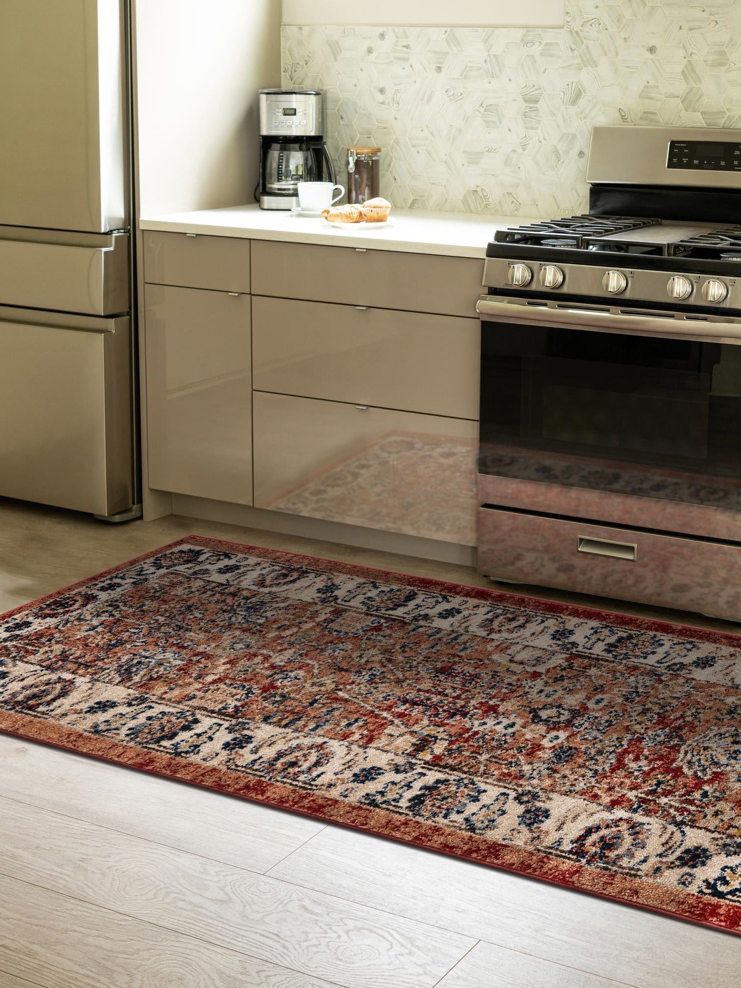 Terracotta 2' 7 x 10' Utopia Runner Area Rug