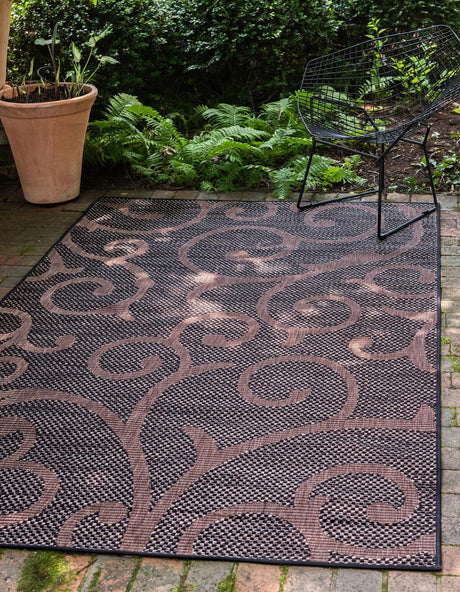 Chocolate Brown 5' 1 x 8' Outdoor Botanical Rectangle Rug