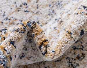 Cream 5' 1 x 8' Augustus Rectangle Rug
