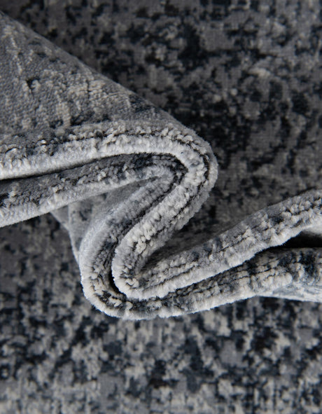 Blue Gray 4' 1 x 4' 1 Chateau Round Area Rug 85% Polypropylene & 15% Chenille With Cotton Backing Traditional Vintage Distressed Carpet for Classical Interior Design Decorating for Sale at Rug Engine