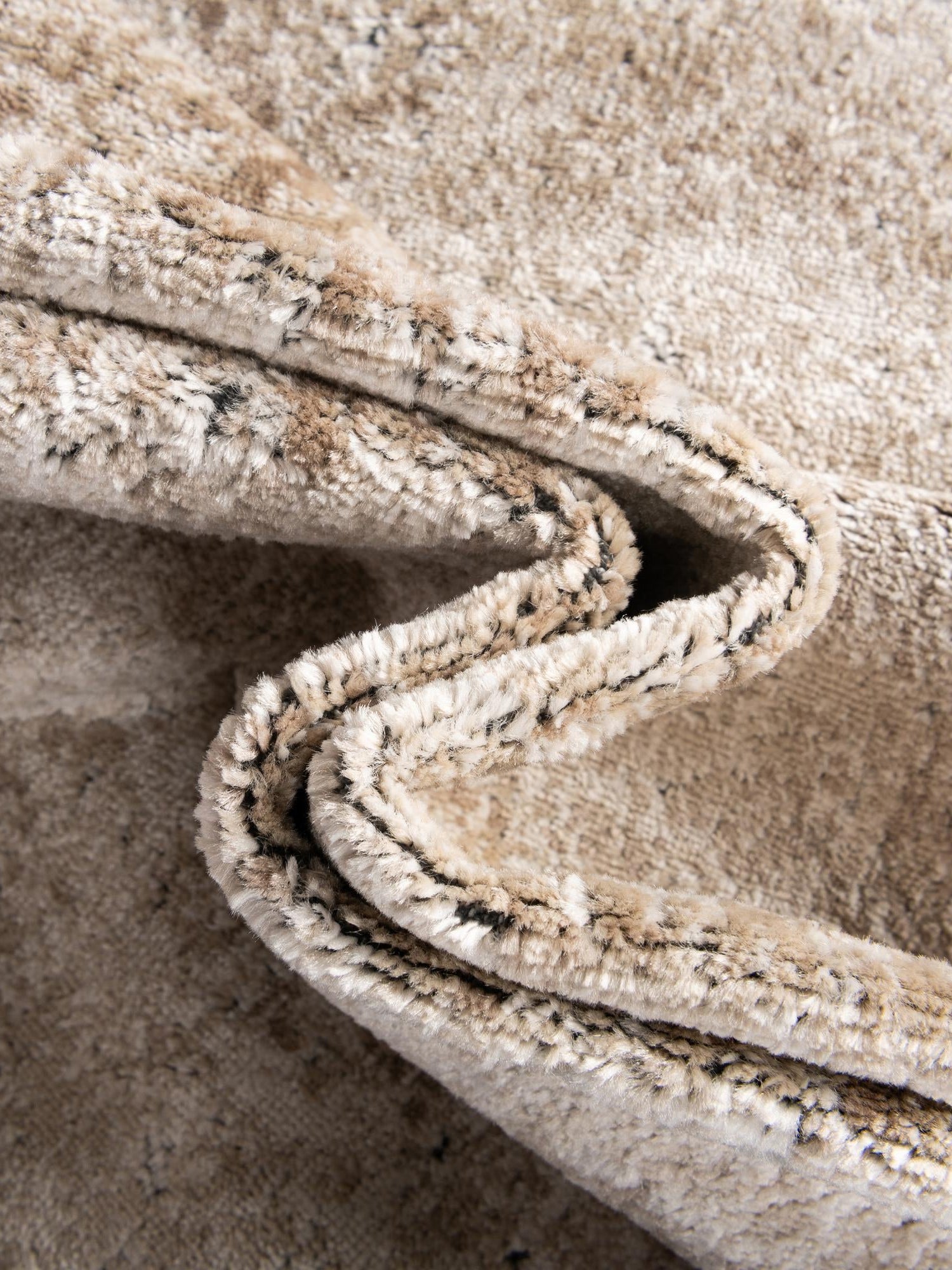 Beige 2' x 3' 1 Chateau Rectangle Area Rug 85% Polypropylene & 15% Chenille With Cotton Backing Traditional Vintage Distressed Carpet for Classical Interior Design Decorating for Sale at Rug Engine