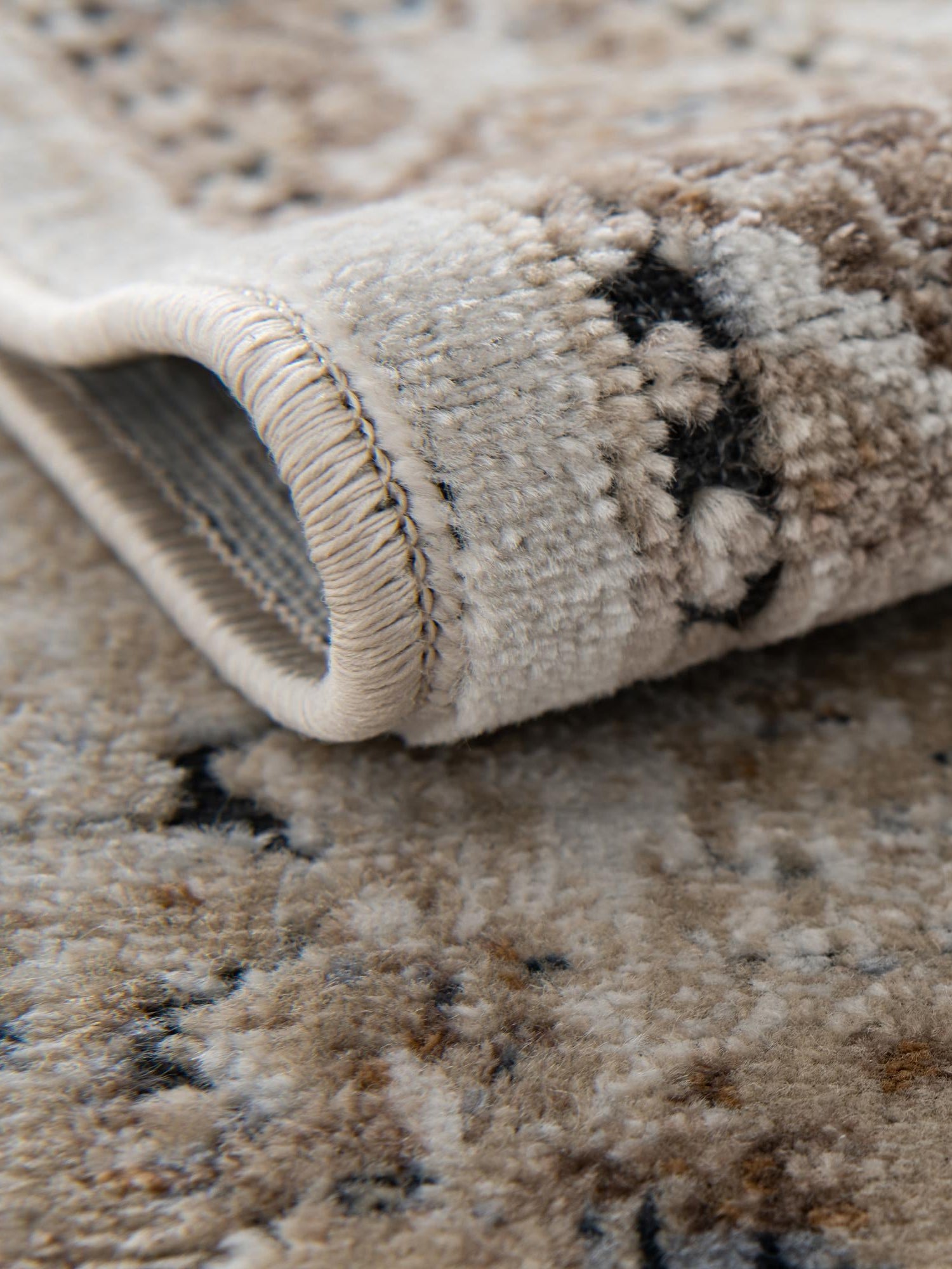 Beige 2' x 6' 9 Chateau Runner Area Rug 85% Polypropylene & 15% Chenille With Cotton Backing Traditional Vintage Distressed Carpet for Classical Interior Design Decorating for Sale at Rug Engine