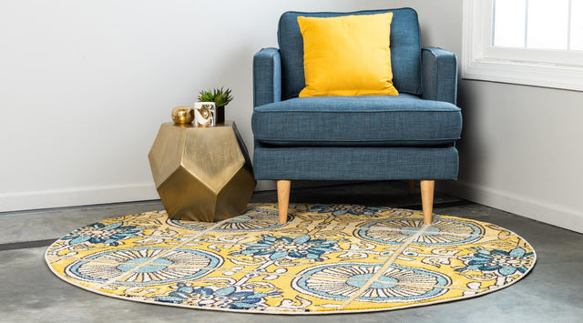 Gold 8' x 8' Estrella Round Rug