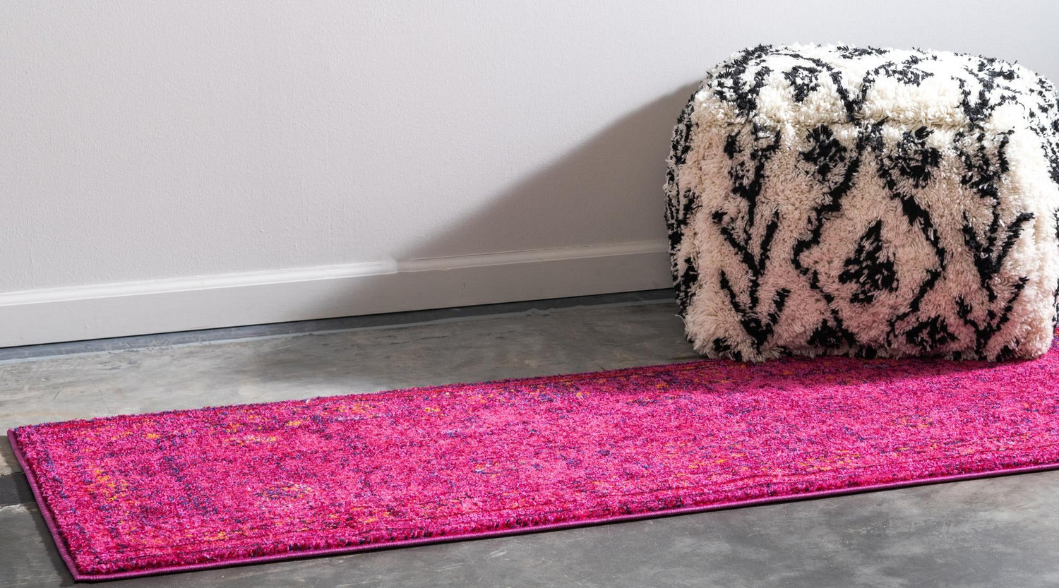 Magenta 2' 7 x 10' Medici Runner Area Rug 100% Polypropylene Traditional Vintage Classic Carpet for Home Interior Design Decor for Sale at Rug Engine