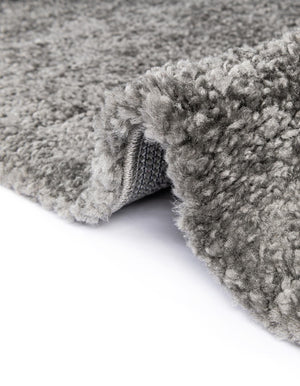 Gray 2' x 4' 1 Solo Runner Rug