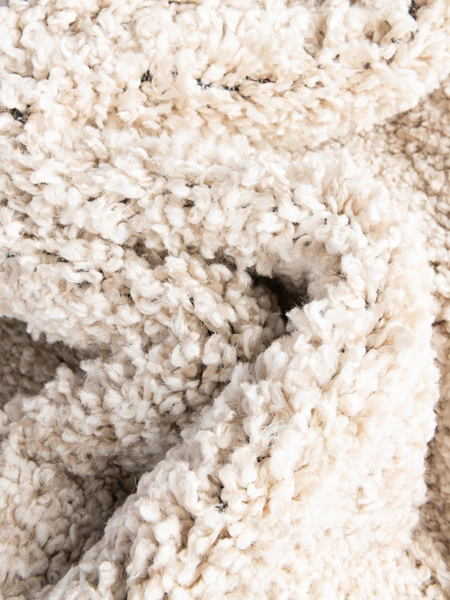 Ivory 6' 1 x 9' Solo Rectangle Area Rug Thick Soft Touch Fluffy & Plush Shaggy Pile Durable Minimalist Carpet for Classic Interior Design for Sale at Rug Engine