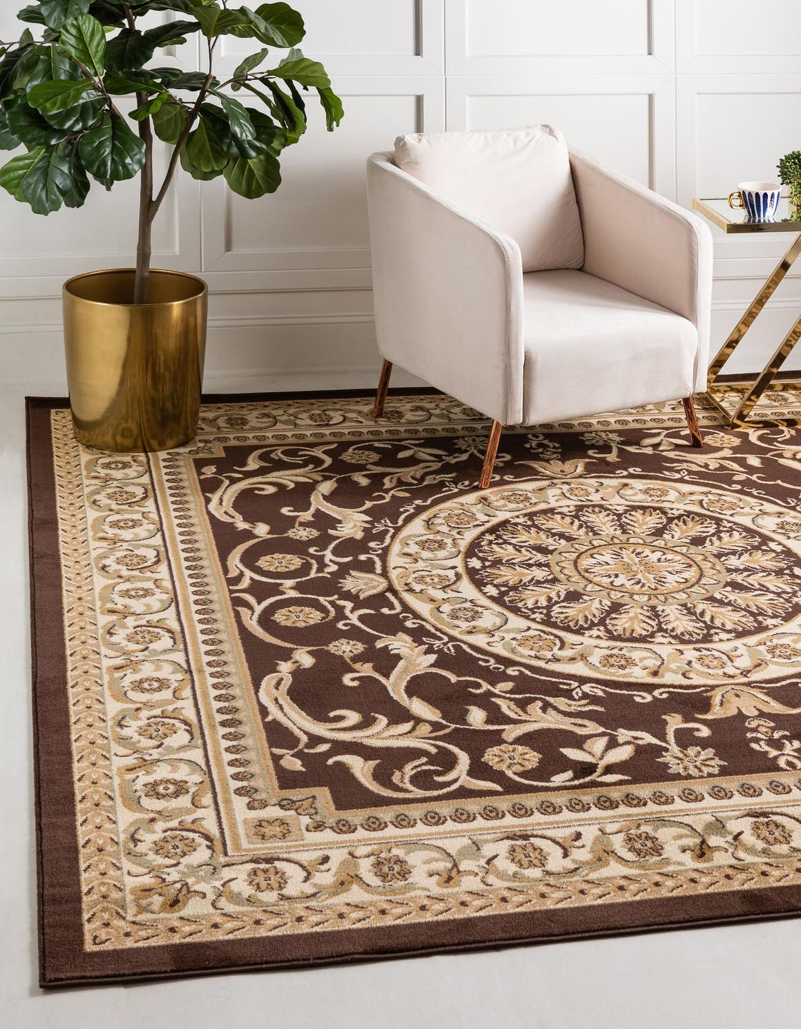Brown 7' 10 x 7' 10 Versailles Square Area Rug