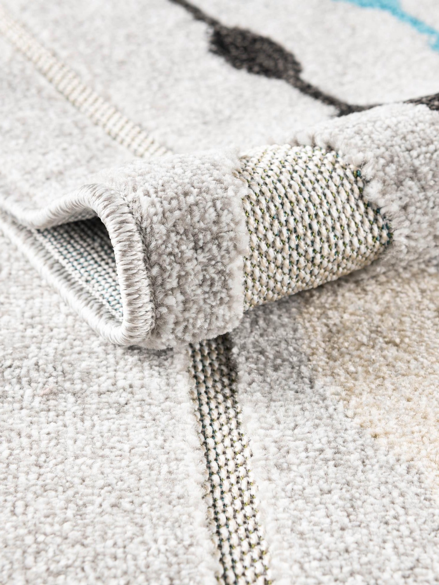 Gray 4' 1 x 6' 1 Outdoor Modern Rectangle Area Rug Weather Resistant for Patio, Deck, Terrace, Balcony, Porch 100% Polypropylene Modern Outside Carpet for Sale at Rug Engine