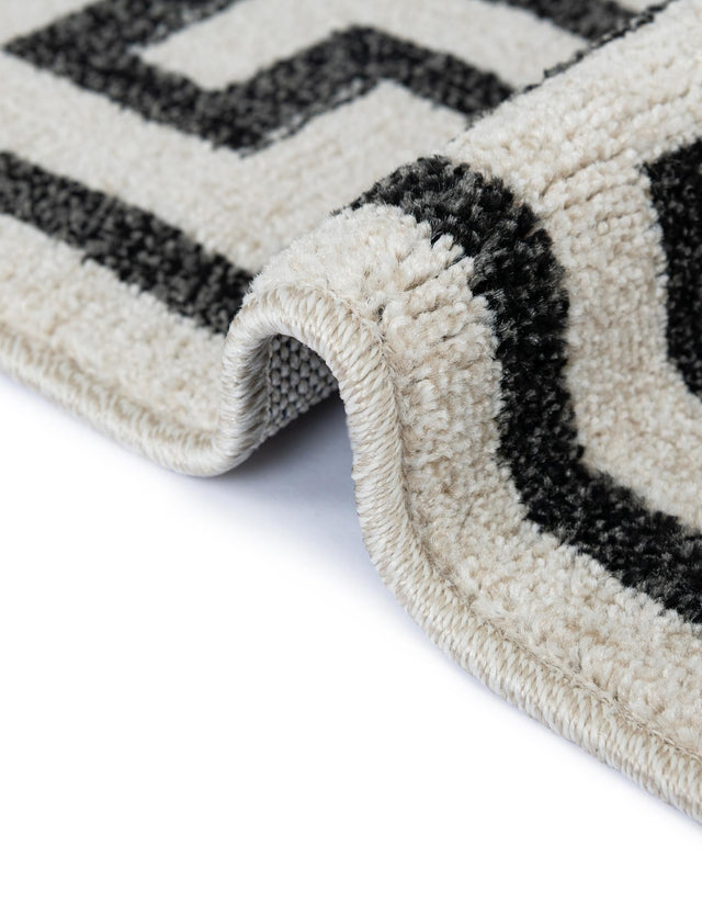 Beige and Gray 7' 10 x 7' 10 Athens Square Area Rug 100% Polypropylene With Cotton Backing Easy Clean Indoor Living Dining Room Bedroom Office Carpet for Sale at Rug Engine