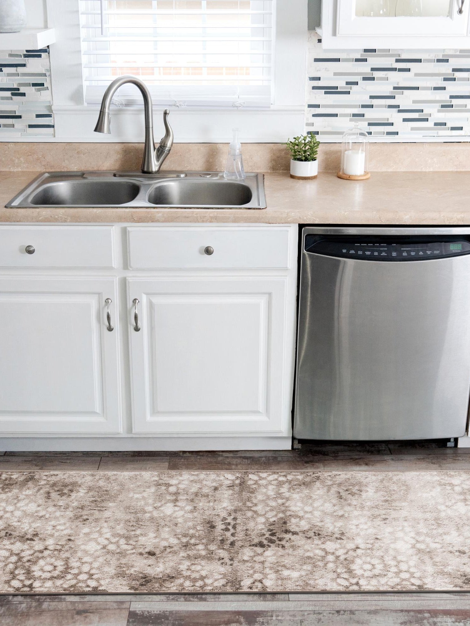 Brown 3' 3 x 19' 8 Sofia Runner Area Rug