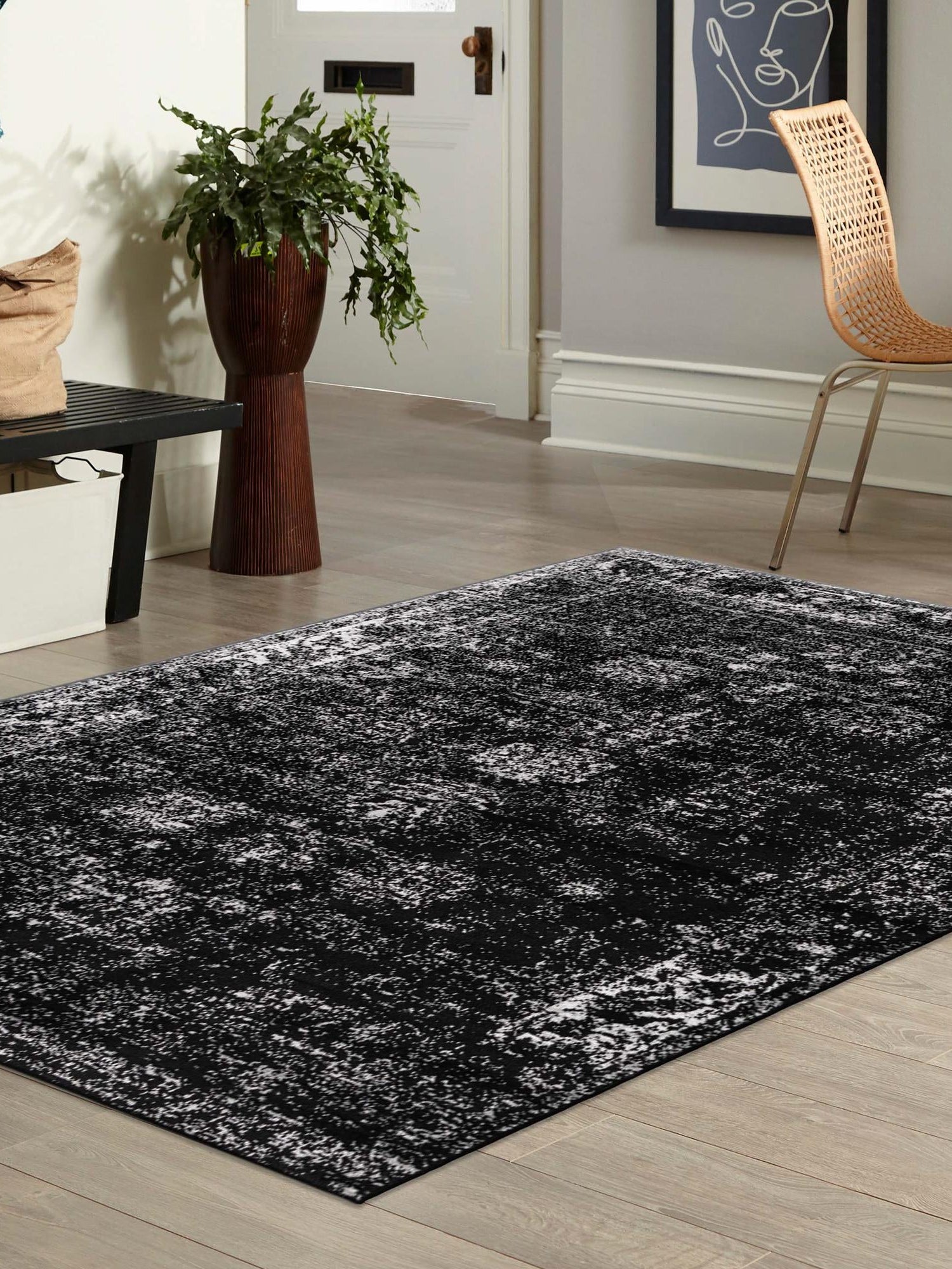 Black 4' 1 x 6' 1 Sofia Rectangle Area Rug Discounted Clearance Final Sale