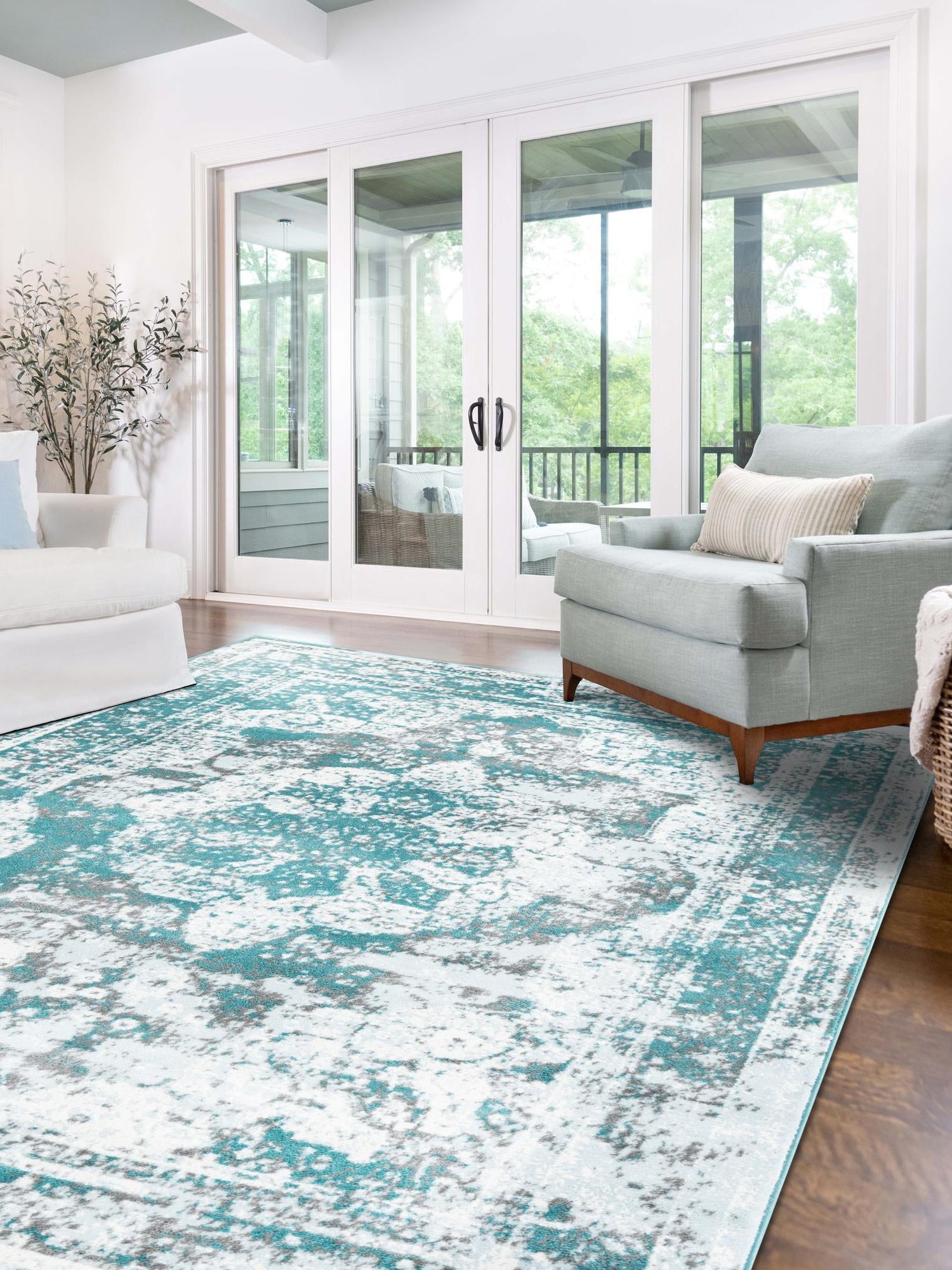 Turquoise 4' 1 x 6' 1 Sofia Rectangle Area Rug Durable Easy Clean Stain Resistant Unique Carpet for Affordable Interior Home Design for Sale at Rug Engine