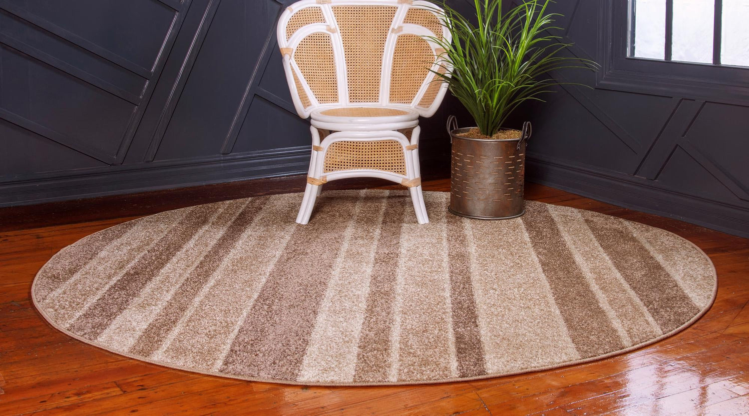 Beige 8' x 8' Autumn Round Area Rug 100% Polypropylene Durable Jute Backing Living Dining Room Bedroom Office Modern Decor Carpet for Sale at Rug Engine