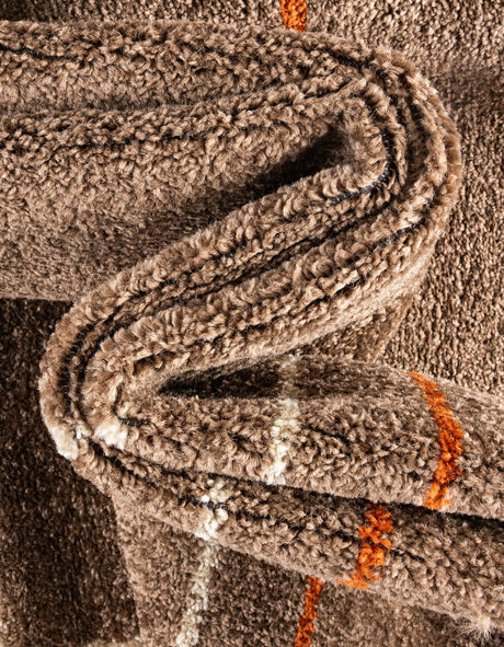 Light Brown 5' 3 x 8' Autumn Rectangle Area Rug 100% Polypropylene Durable Jute Backing Living Dining Room Bedroom Office Modern Decor Carpet for Sale at Rug Engine