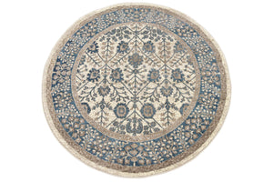 Cream 4' 1 x 4' 1 Salzburg Round Area Rug