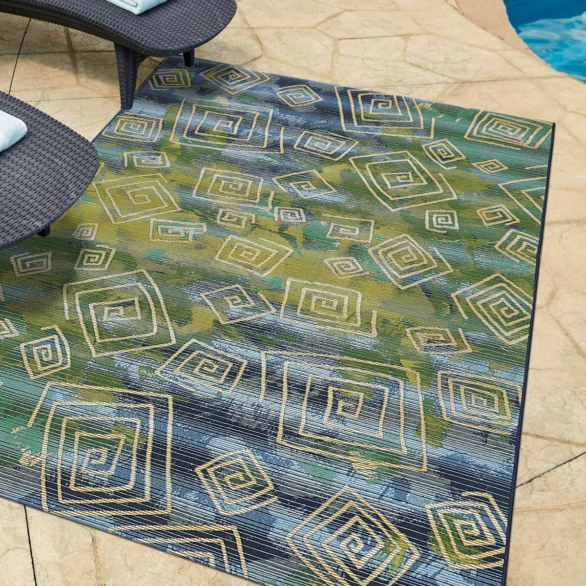 Blue 2' 2 x 3' 1 Outdoor Modern Rectangle Area Rug Weather Resistant f ...