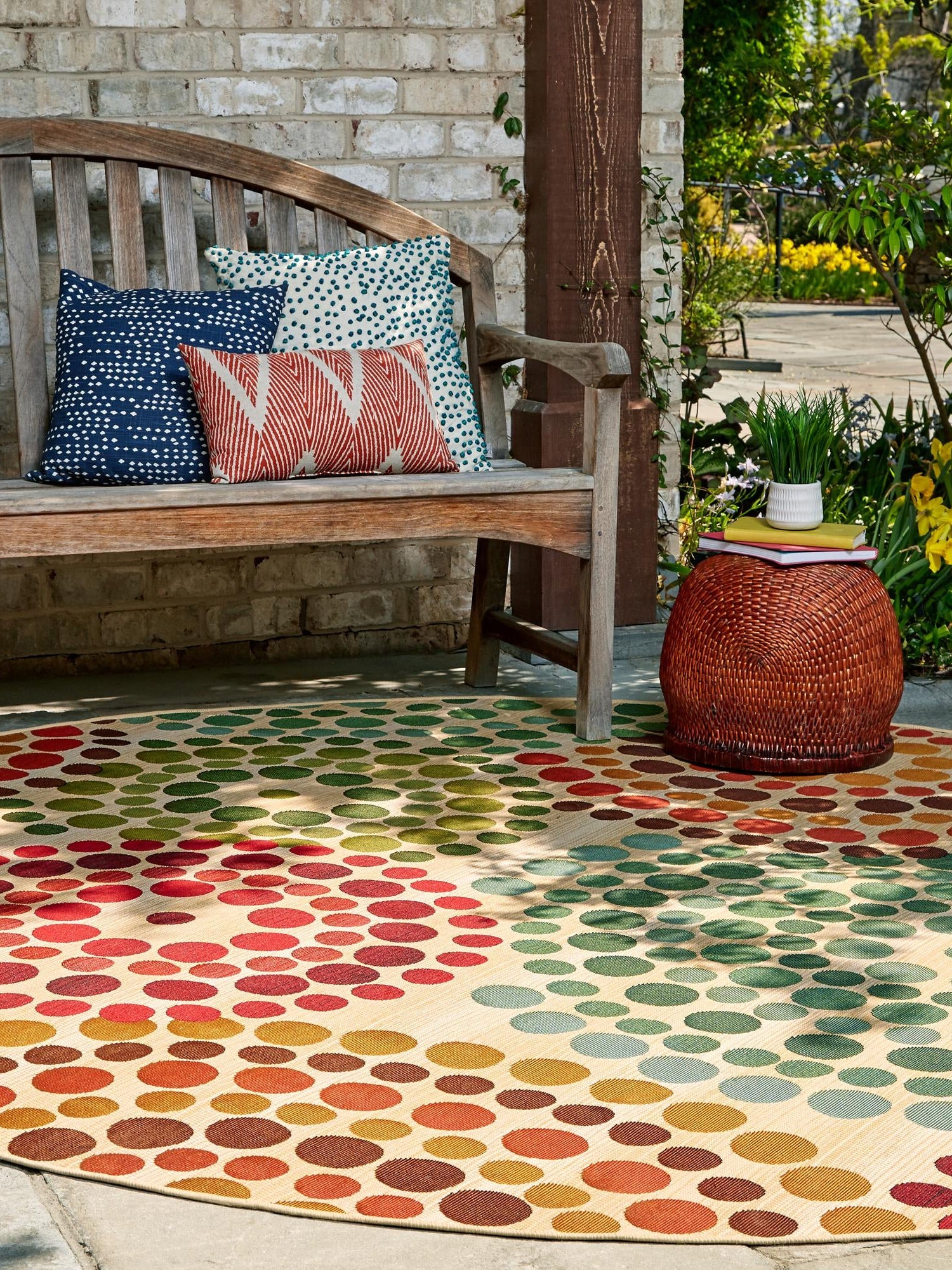 Beige 7' 1 x 7' 1 Outdoor Modern Round Area Rug Weather Resistant for Patio, Deck, Terrace, Balcony, Porch 100% Polypropylene Modern Outside Carpet for Sale at Rug Engine