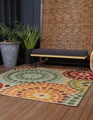 Beige 8' x 8' Outdoor Modern Square Rug