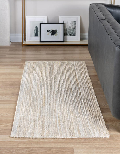 White 2' 6 x 6' 1 Braided Jute Runner Rug