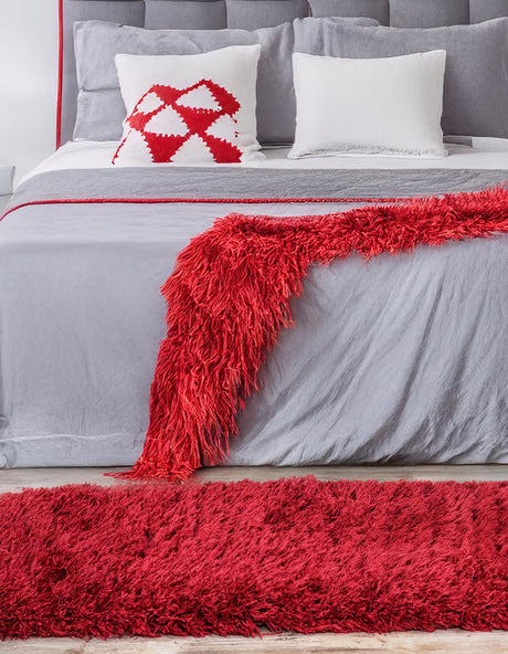Lipstick 2' x 10' Marilyn Monroe Opulence Shag Runner Area Rug Thick Soft Touch Fluffy & Plush Shaggy Pile 100% Polyester Carpet for Living, Dining, Bedroom, Office for Sale at Rug Engine