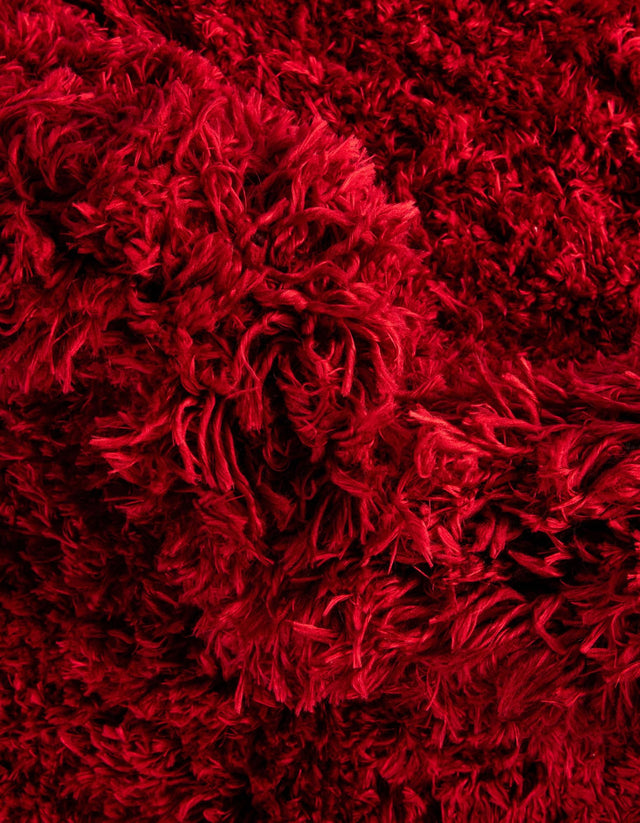 Lipstick 4' 1 x 6' 1 Marilyn Monroe Opulence Shag Rectangle Area Rug Thick Soft Touch Fluffy & Plush Shaggy Pile