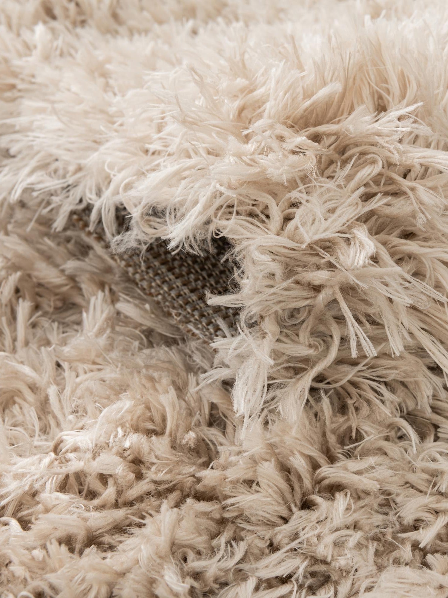 Blonde 4' 1 x 6' 1 Marilyn Monroe Opulence Shag Rectangle Area Rug Thick Soft Touch Fluffy & Plush Shaggy Pile 100% Polyester Carpet for Living, Dining, Bedroom, Office for Sale at Rug Engine