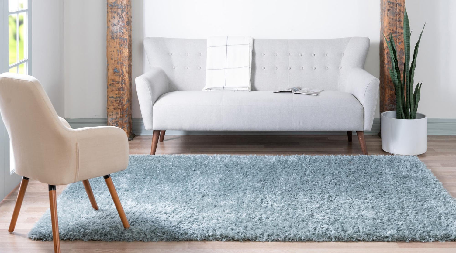 Niagara 5' 1 x 8' Marilyn Monroe Opulence Shag Rectangle Area Rug Thick Soft Touch Fluffy & Plush Shaggy Pile 100% Polyester Carpet for Living, Dining, Bedroom, Office for Sale at Rug Engine