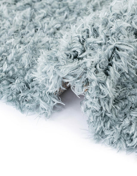 Niagara 5' 1 x 8' Marilyn Monroe Opulence Shag Rectangle Area Rug Thick Soft Touch Fluffy & Plush Shaggy Pile 100% Polyester Carpet for Living, Dining, Bedroom, Office for Sale at Rug Engine