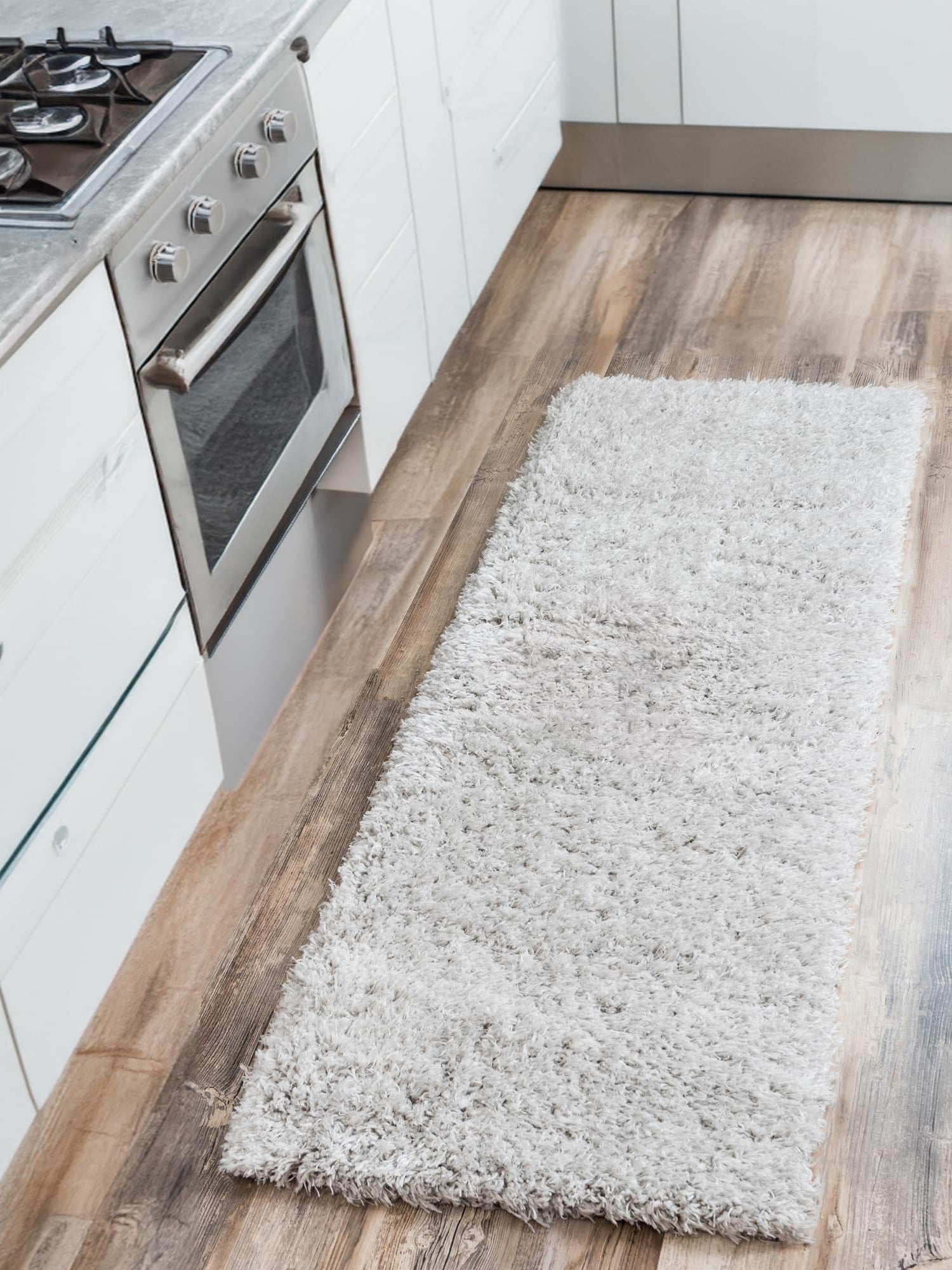 Silver Screen 2' x 10' Marilyn Monroe Opulence Shag Runner Area Rug Thick Soft Touch Fluffy & Plush Shaggy Pile 100% Polyester Carpet for Living, Dining, Bedroom, Office for Sale at Rug Engine