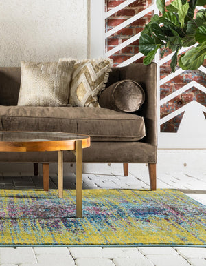 Green 4' 1 x 6' 1 Vita Rectangle Area Rug