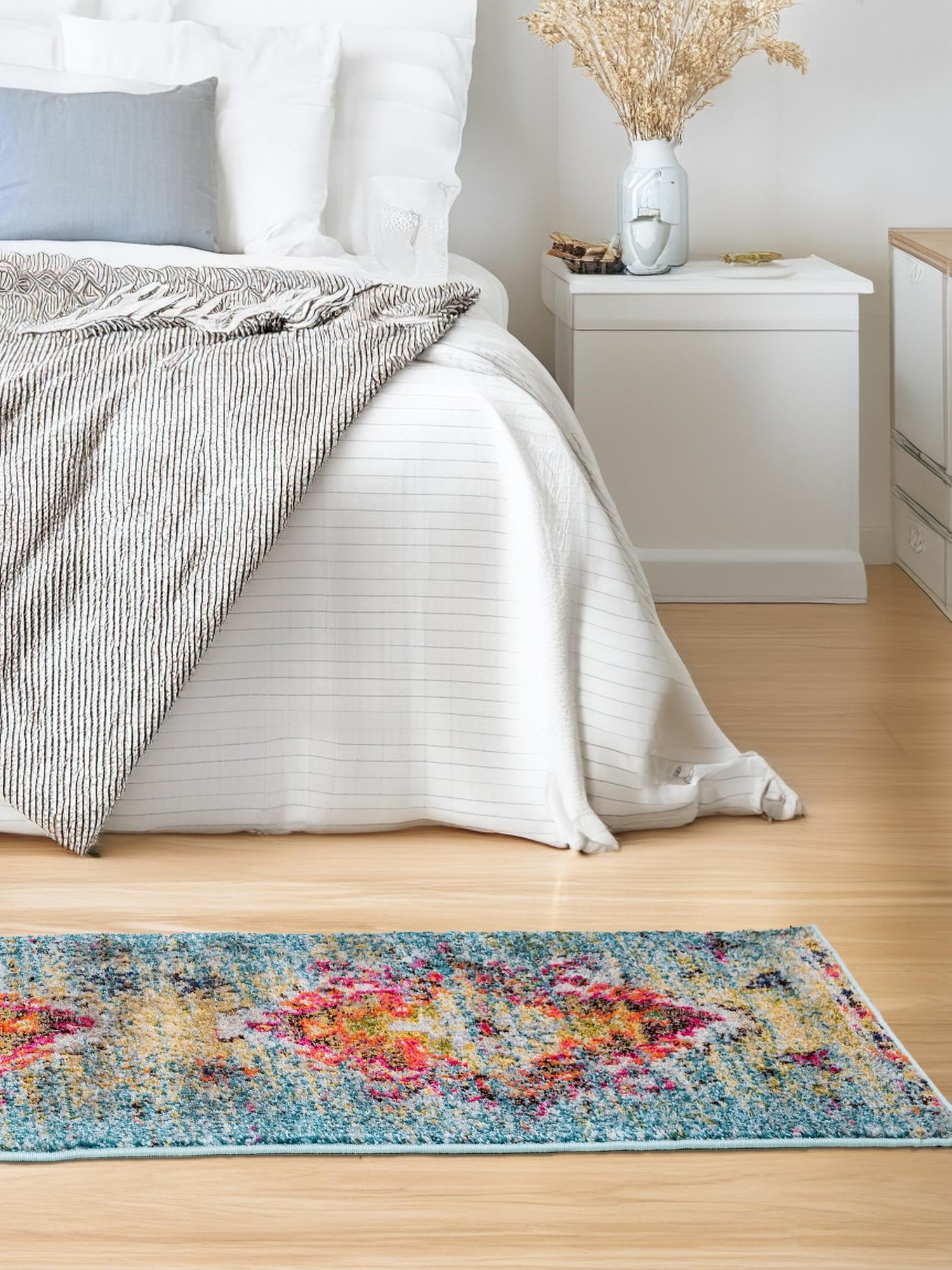 Turquoise 2' x 6' 9 Vita Runner Area Rug