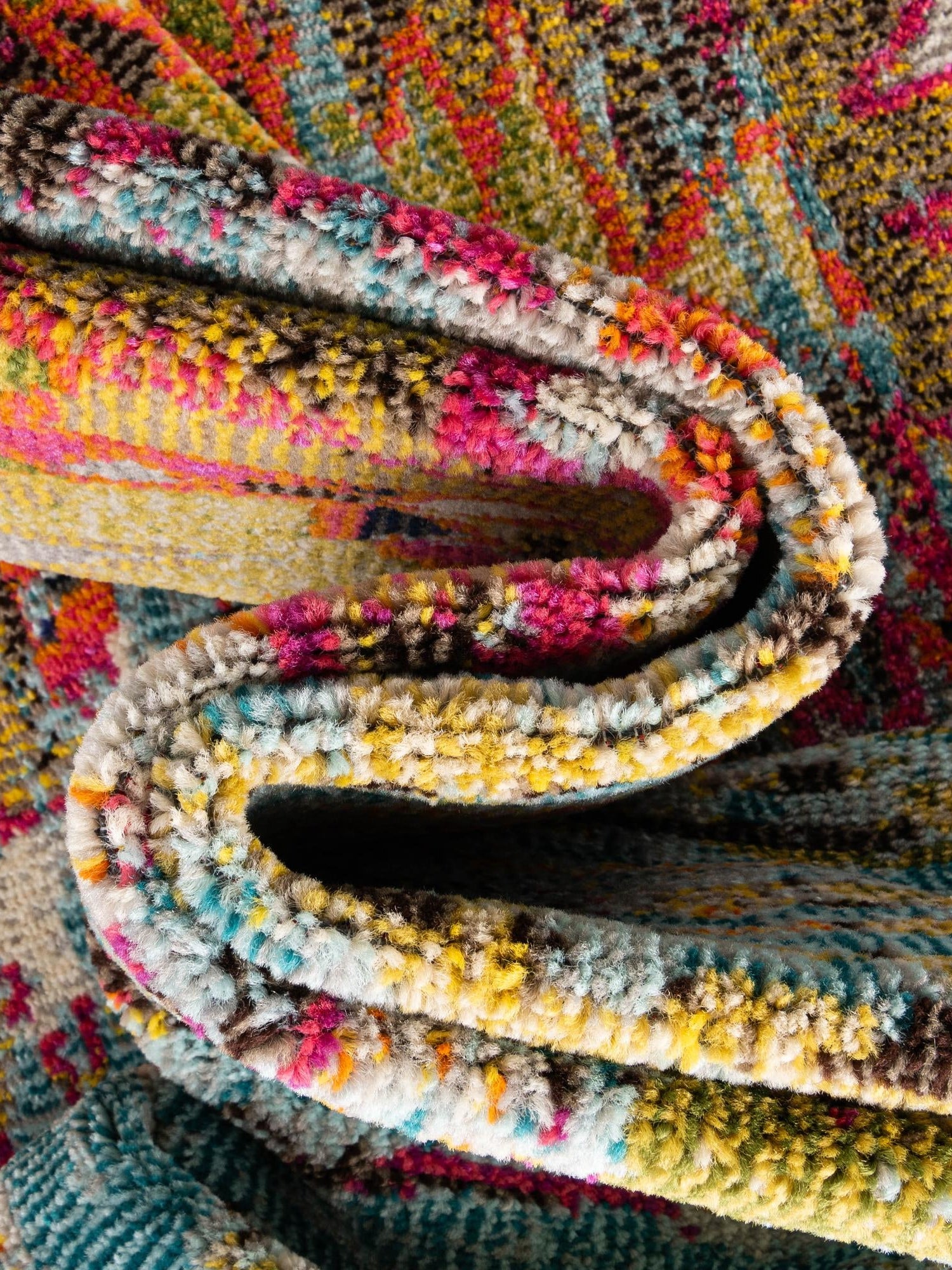 Turquoise 2' 7 x 10' Vita Runner Area Rug